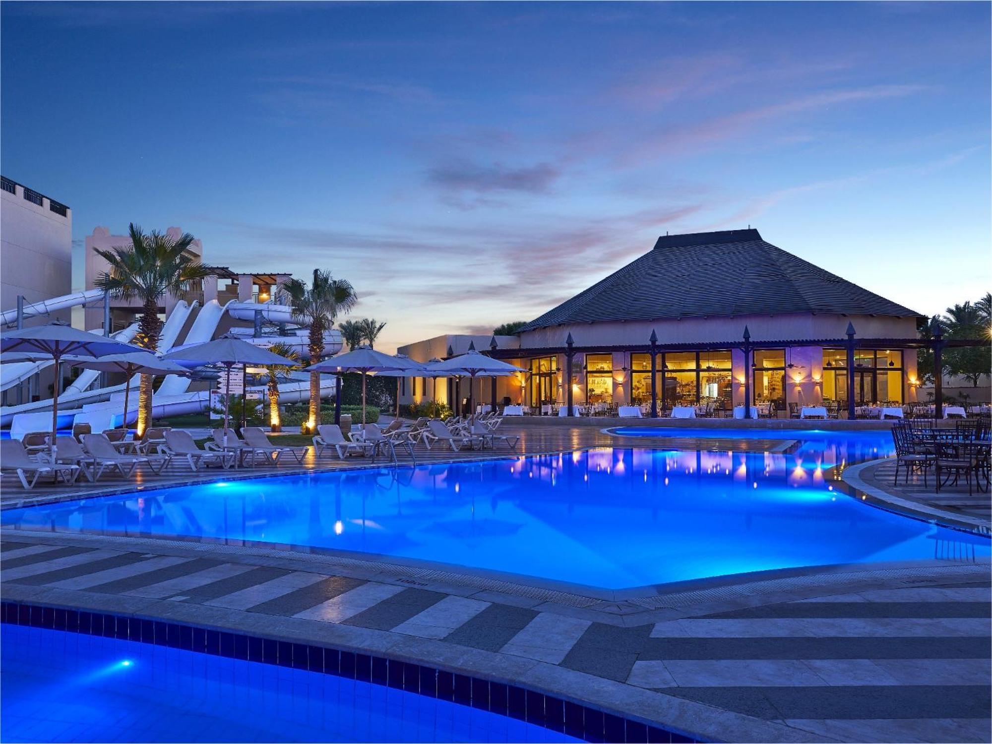 Steigenberger Aqua Magic, All Inclusive Hurghada Esterno foto The resort's main pool