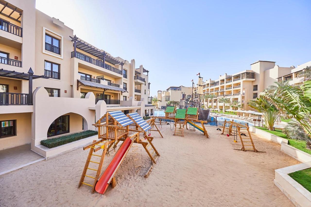 Steigenberger Aqua Magic, All Inclusive Hurghada Esterno foto Children's playground at the resort
